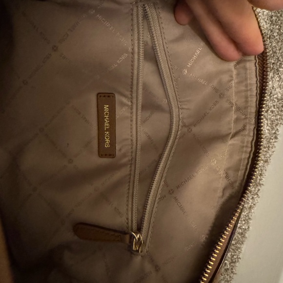 Michael Kors Purse - Picture 3 of 7